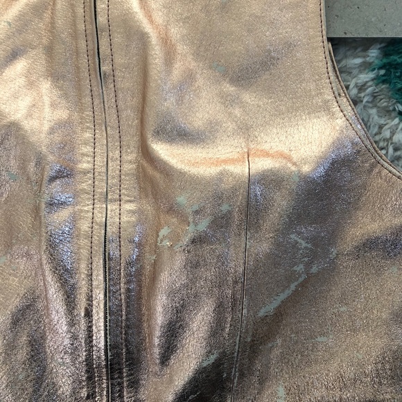 Copper metallic cropped authentic leather top - Picture 6 of 8